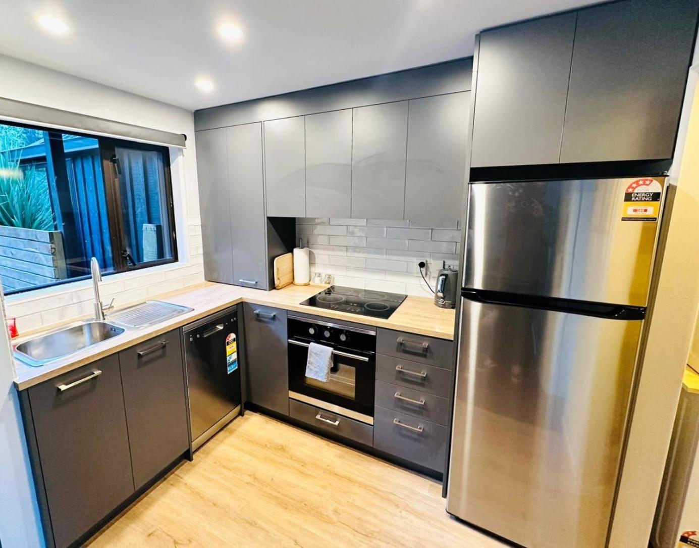 Million Dollar View Apartment Queenstown Exterior photo